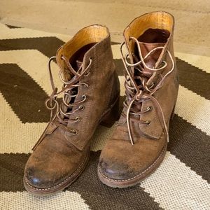 Frye boots size 7 beautiful fall winter boots